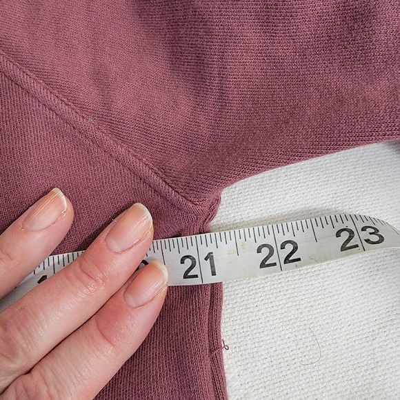 Pact Organic Cotton Pullover Sweatshirt Side Split Raw Hem Sz M Plum Mauve EUC - Picture 10 of 11
